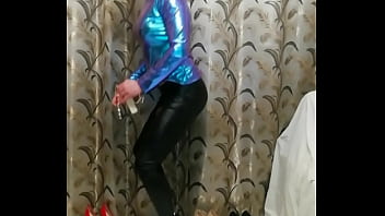 Sissy Femboy In Bodysuit Hands Free Cum With Vibrator free video