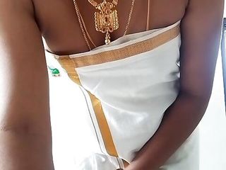 Tamil Wife Swetha Kerala Style Dress Nude Self Video Recorder