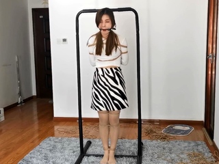 Chinese Bondage - Cute Girl Tied And Ticked free video